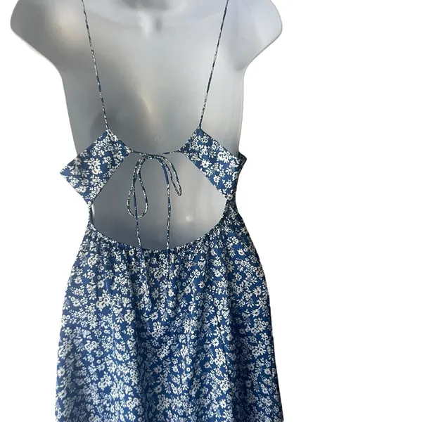 L.I.A Love‎ Is All Women's Size Small Blue Floral Tie Back Satin Slip Dress - Image 2