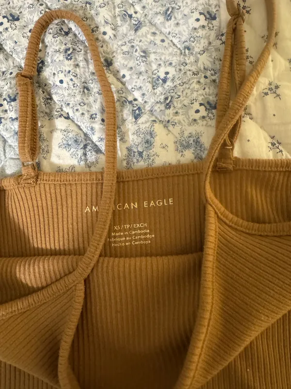 Tan ribbed American Eagle cropped tank - Image 2