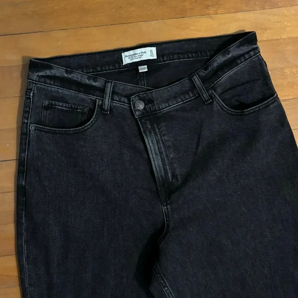 Abercrombie & Fitch Curve Love 32 14 L 90s Slim Straight Ultra High Rise Jeans - Image 3