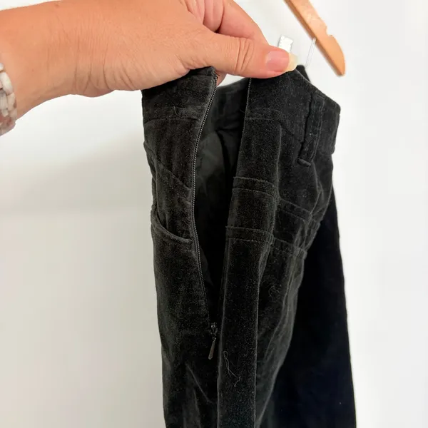 Ann Taylor Loft Velvet Mini Skirt Sz 2 Black Indie Gothic Y2K Holiday Academia - Image 9