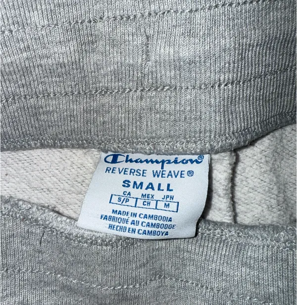 Champion comfy shorts - Image 3
