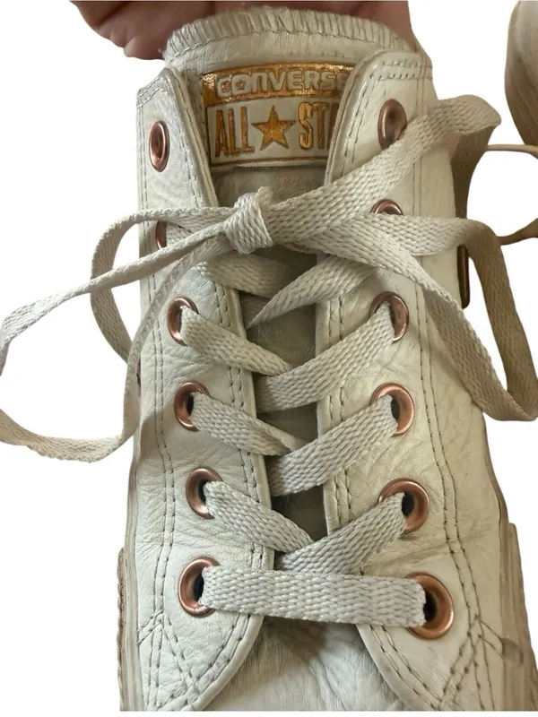 Converse Chuck Taylor All Star low-top sneakers in ivory leather Size 8 Women’s - Image 5