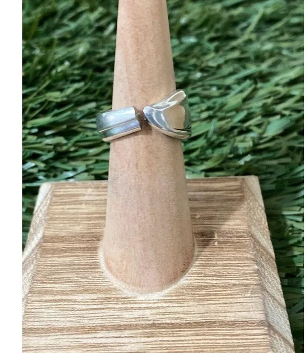 Handmade Floral ring size 6.5 - Image 3