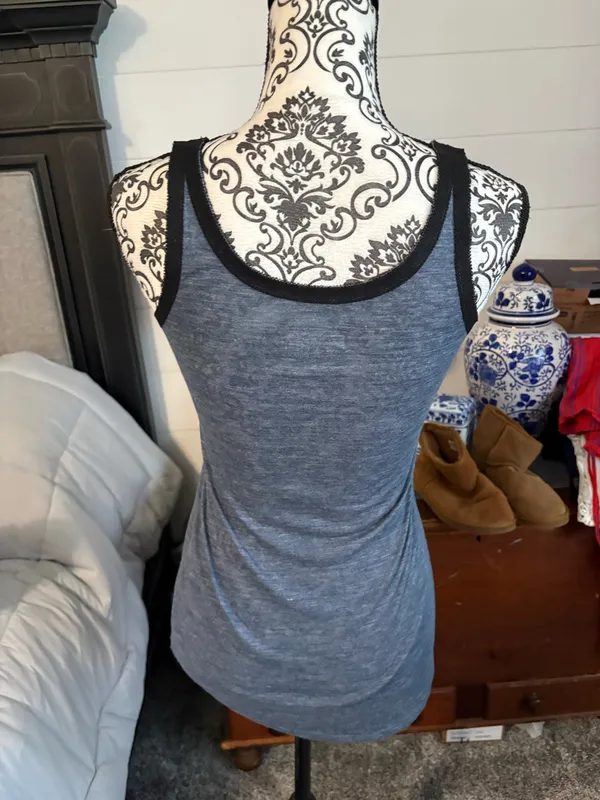 Converse denim blue size medium tank top - Image 4