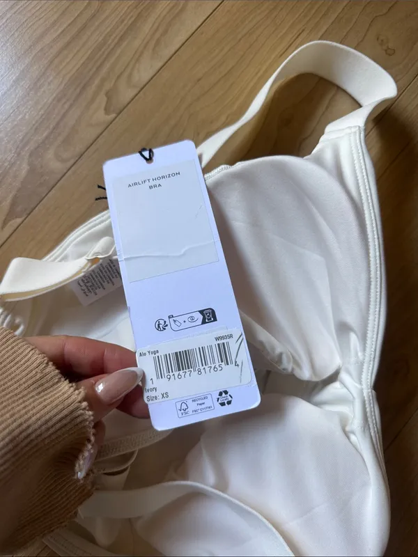 ALO Yoga Airlift Horizon Bra - Image 4