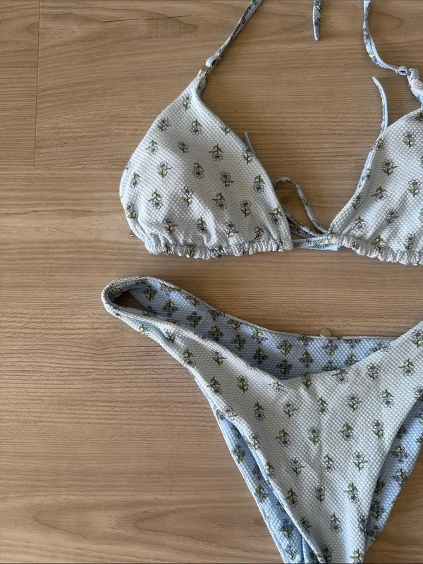 Rhythm. Pale Blue Floral Triangle Bikini Set Size L - Image 3