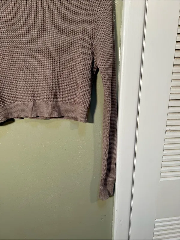 Garage Women’s Sz Large Mock Neck Sweater Cropped Light Brown Waffle Knit Cotton - Image 3