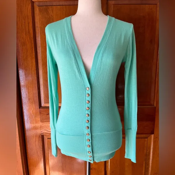 Col-Story Green V-Neck Long-Sleeve Cardigan - Image 2