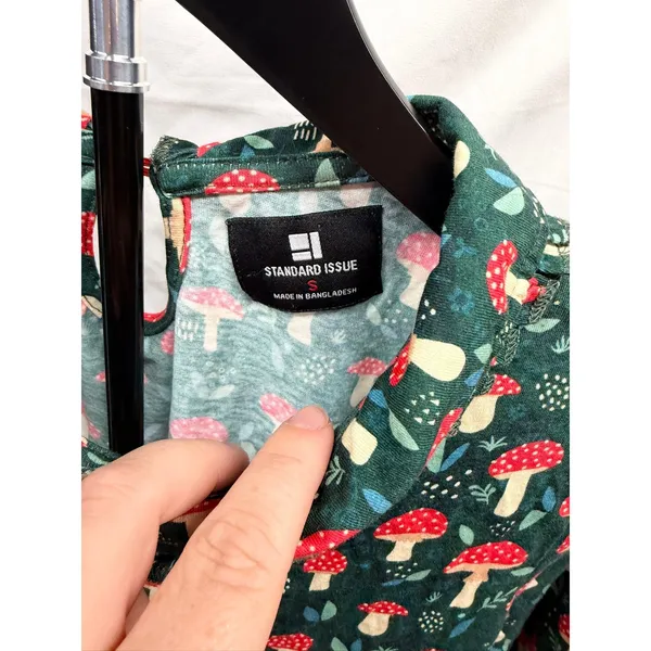 Standard Issue Mushroom Print Ruffle Collar Long Sleeve Top Green Red Small - Image 3