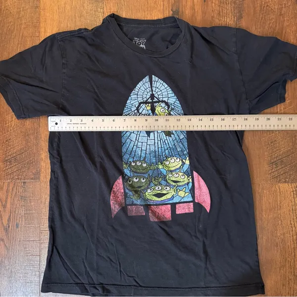 DISNEY Toy Story graphic print tee shirt, size M - Image 4