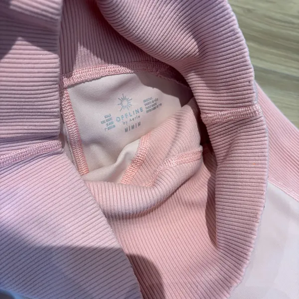 OFFLINE by Aerie Pink High Waisted Biker Shorts Medium - Image 3