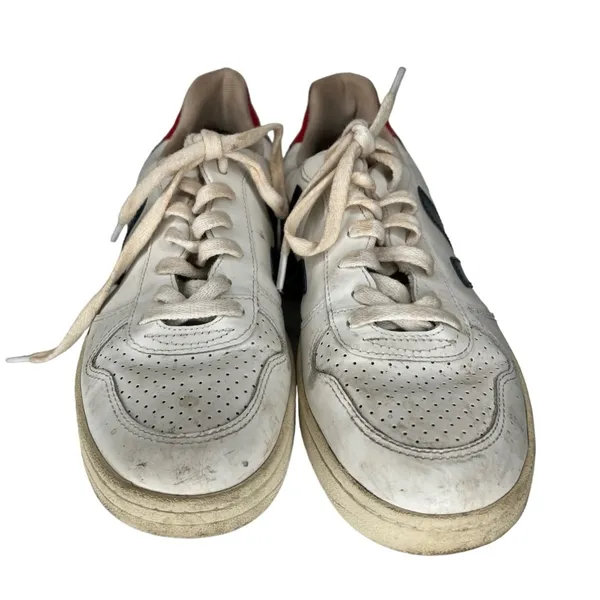 Veja Athletic Shoes‎ - Image 2