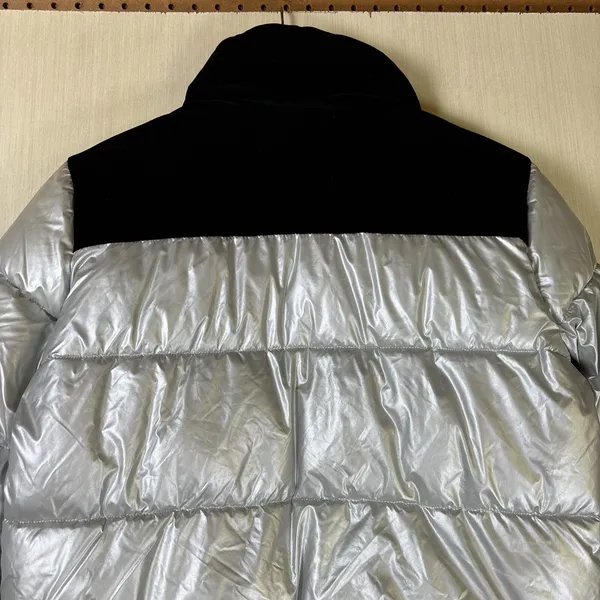 Levi Strauss‎ Co Women's Puffer Jacket Sz XS Silver Color Block Winter Coat - Image 10