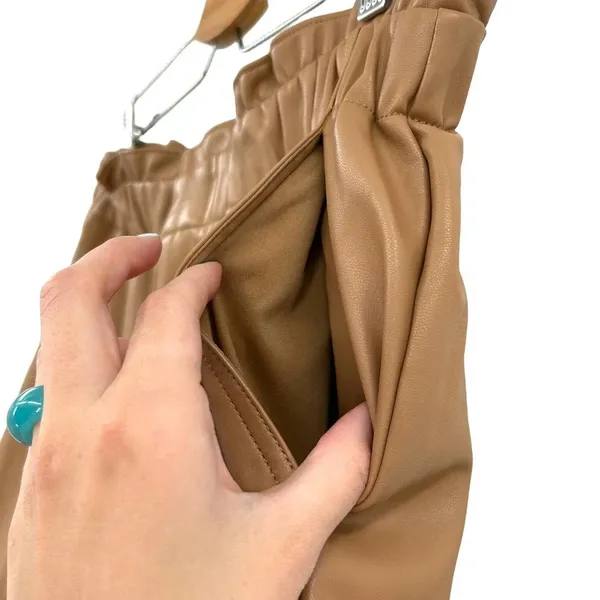 Abercrombie and Fitch Shorts Faux Vegan Leather High Waist Camel‎ Tan Size Large - Image 5