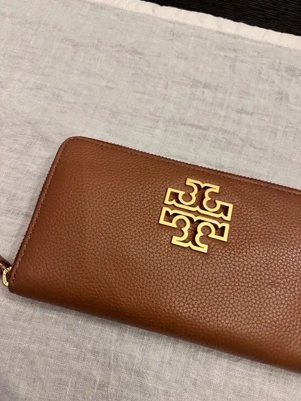 Tory Burch Britten Wallet Tan Zip Continental Pebbled Leather - Image 3