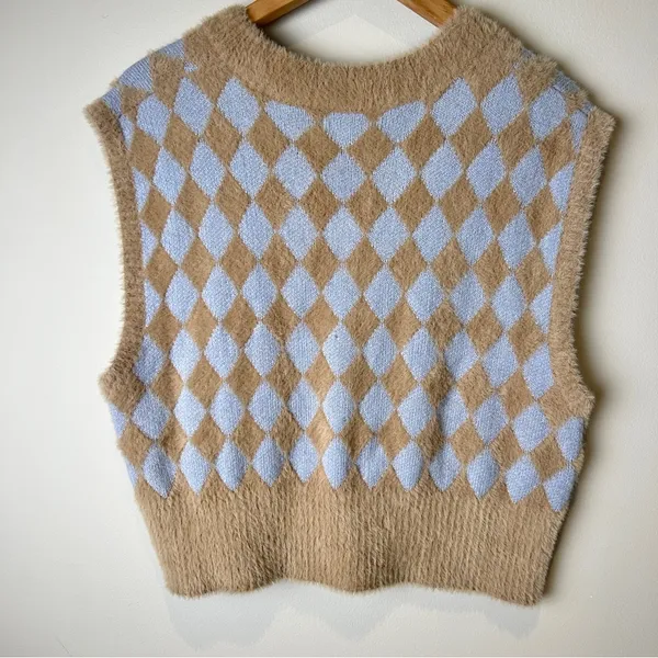 Sincerely Jules Tan and Blue V-Neck Argyle Sweater Vest - Image 2