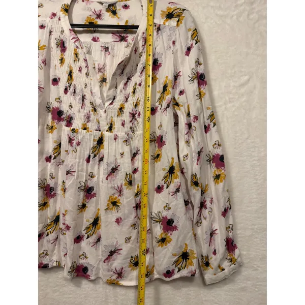 Lucky Brand Floral Peasant Blouse Womens Large White Pink Yellow Smocked 7WP4242 - Image 3