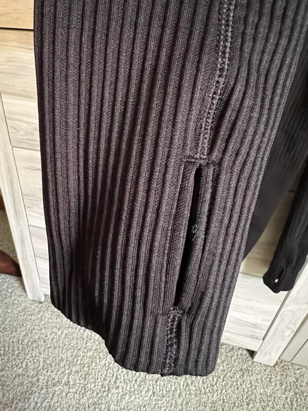 Lululemon Shirt Long Sleeve - Image 3
