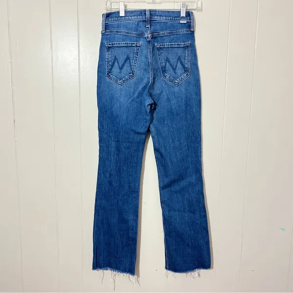 MOTHER The Tripper Ankle Fray Jeans in Nature Touch Base Blue Size 25 - Image 7