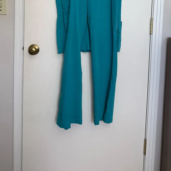 Urbane Teal medical scrubs for women for Women - Image 2