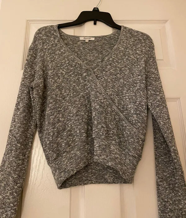 Sweater - Image 3