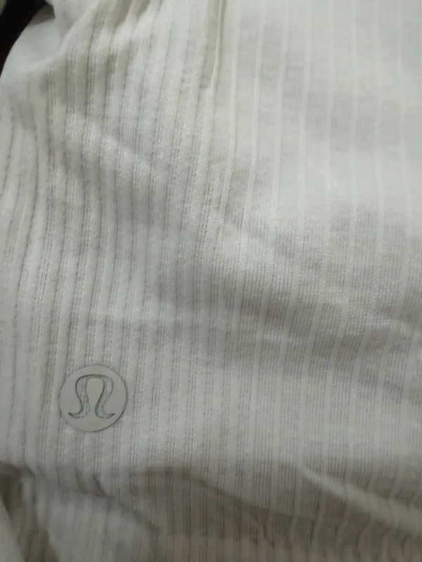 Lululemon Long Sleeve - Image 4