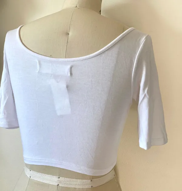 Emma & Sam Square Neck Cropped Top - Image 4