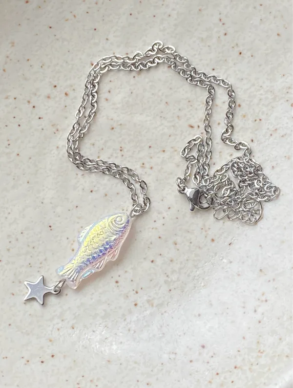 Handmade quality Czech glass fish & star boho funky fairy necklace🌀🐟💚 - Image 6
