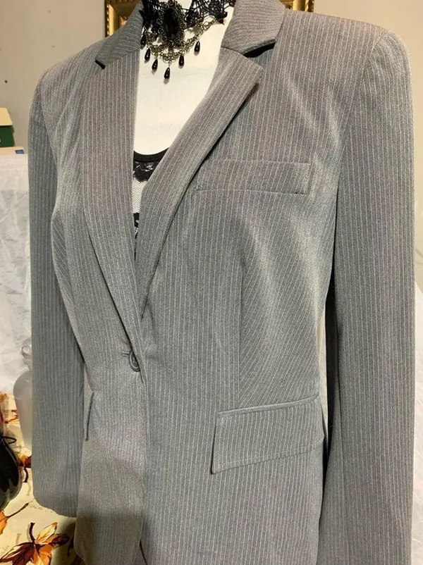Worthington Gray Pinstripe Pant Suit - Image 4