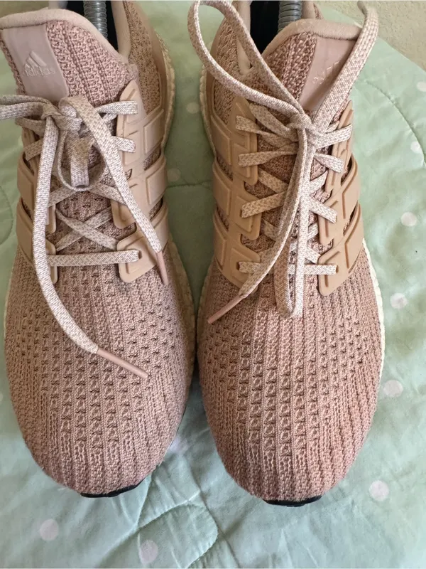 Adidas Ultraboost 4.0 sneakers in the "Ash Pearl size 9.5 - Image 5
