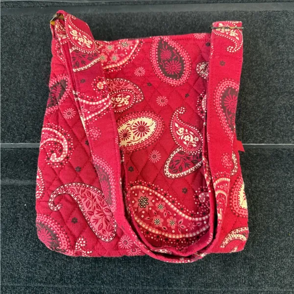 Vera Bradley Red Paisley Quilted Crossbody Bag - Image 3