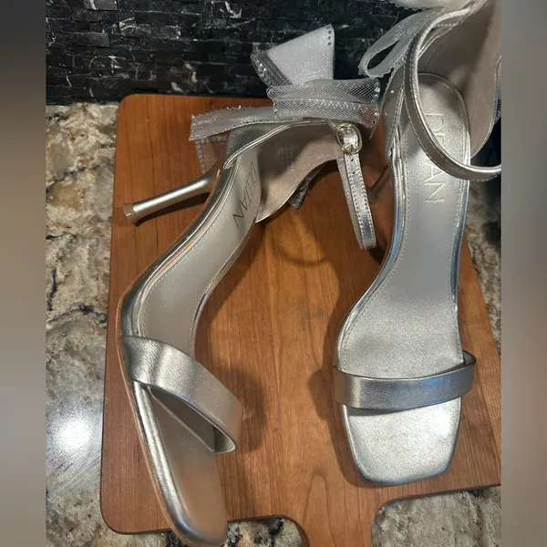 Deltan Abbie Bow Heels Size 8.5 Wedding Prom Champagne Sandals Tulle Rhinestone - Image 6