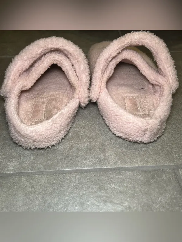 Crocs Classic Cozzzy Pink Loungewear Clog Slippers Women’s Shoe Size 8 - Image 4