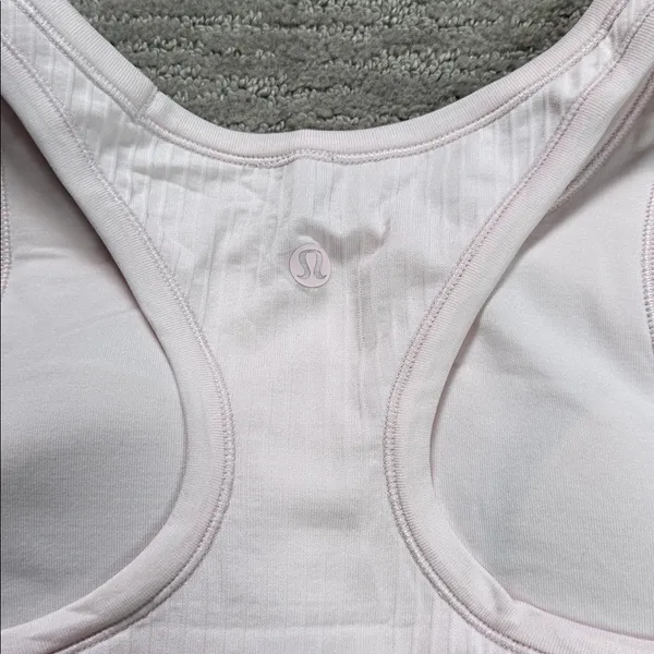 Lululemon Racerback Tank Sz 6 - Image 3
