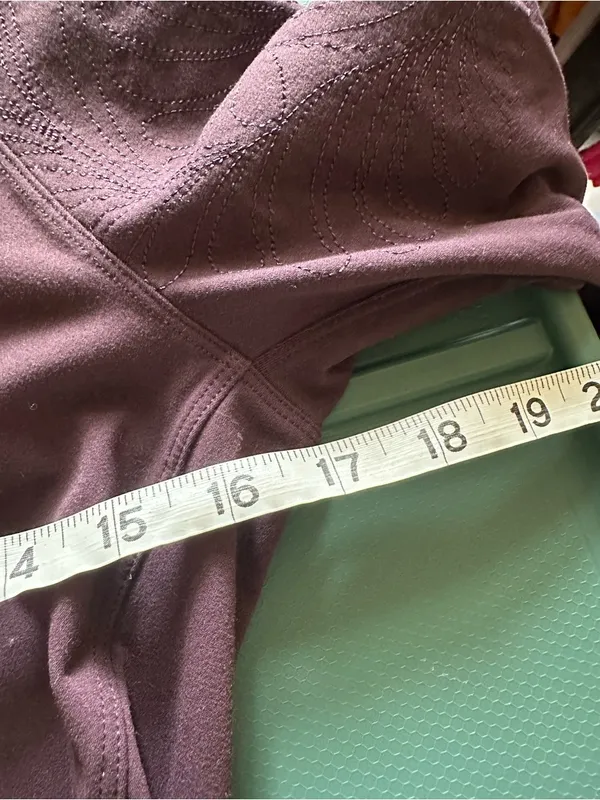 Lululemon Toasty Tech 1/2 Zip Black cherry maroon W3AXUS tech fleece size 6 - Image 6