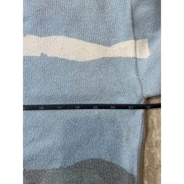 Cow cloud blue, green, black sweater size Med - Image 4
