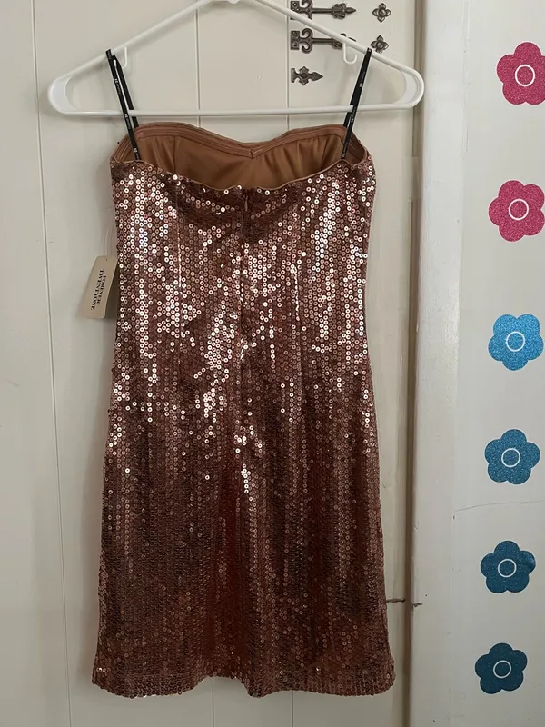 Forever 21 Bronze Sequin Strapless Mini Dress - Image 10