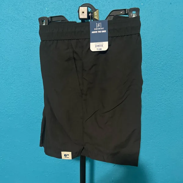 Men’s size extra large black swim shorts 6 inch in - Image 3