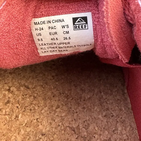 Reef Lay Day Seas Womens 9.5 Red Duo Suede Sneakers CJ7204 New - Image 8