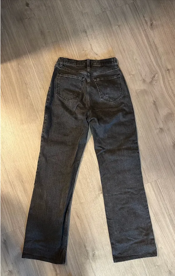 Abercrombie 90s High-Rise Jeans - Image 6