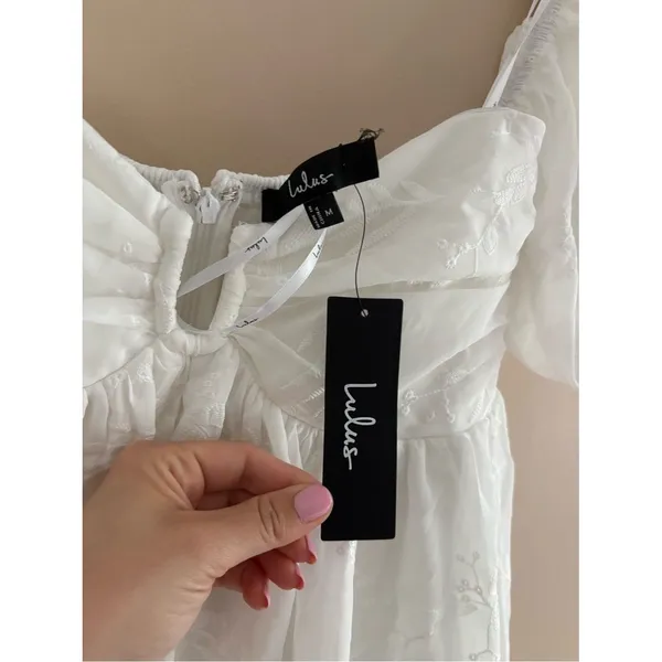 Lulus Cutest Icon White Embroidered Off-the-Shoulder Mini Dress Size Medium NWT - Image 4