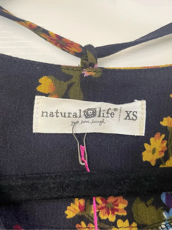 NWT Women’s Natural Life Rowan Floral Side Slit Midi Dress Black Size XS - Image 4