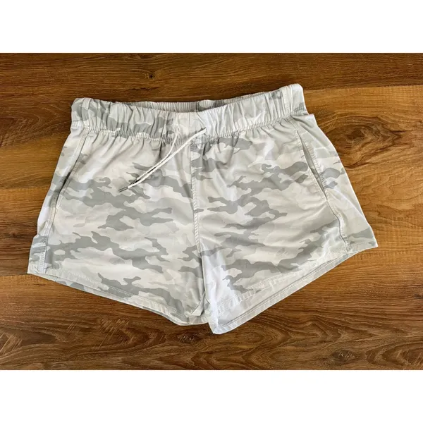 Women’s/Teen Soft Shorts, Set of 2‎ Black Camo/White, Drawstring & Pockets EUC - Image 6