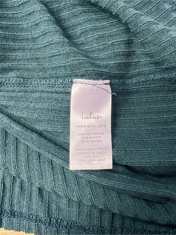 Lulus Dark Green Ribbed Split Neck Long Sleeve Top Size XS NWT - Image 7