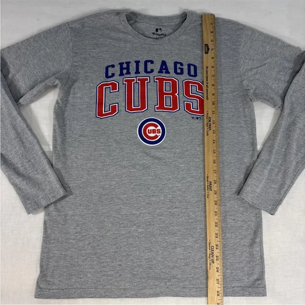 Fanatics Chicago Cubs T Shirt Women’s Large Gray Crewneck Baseball Graphic Tee - Image 4