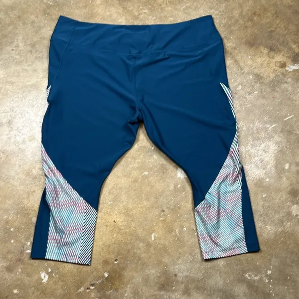 Nike Leggings in Green-Turquoise color way Size: 3x - Image 2