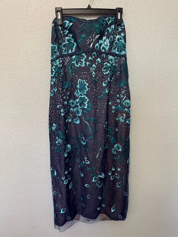 NWT Marchesa Notte Strapless Embroidered Sequin Tea Length DressSize 10 - Image 2