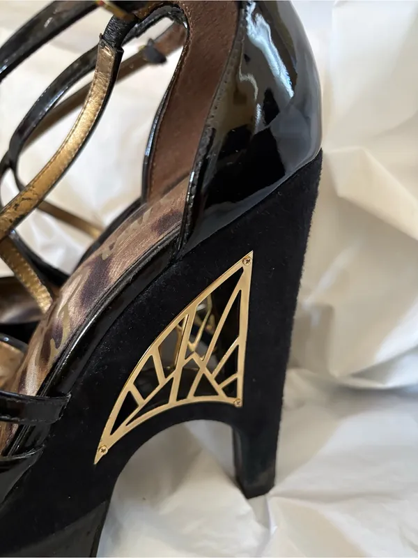 Sam Edelman Black Patent Platform Crisscross Heels with Gold Heel Detail - Image 3