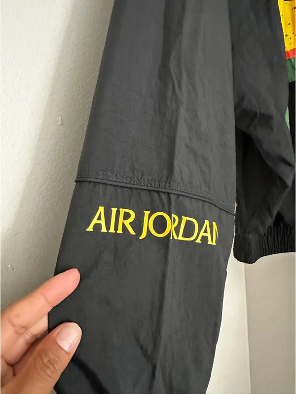 Air Jordan Nike Jacket Windbreaker - Image 4