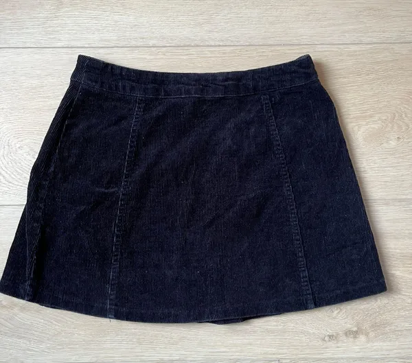 Brandy Melville Corduroy Button Up Skirt - Image 3